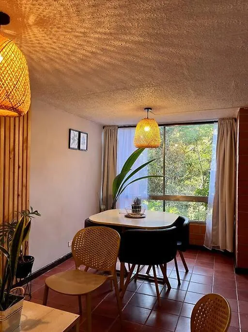 Apto en zona campestre en San Antonio de Pereira Apartamento Colombia