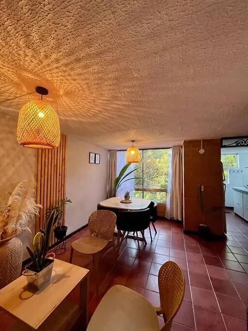 Apto en zona campestre en San Antonio de Pereira Apartamento